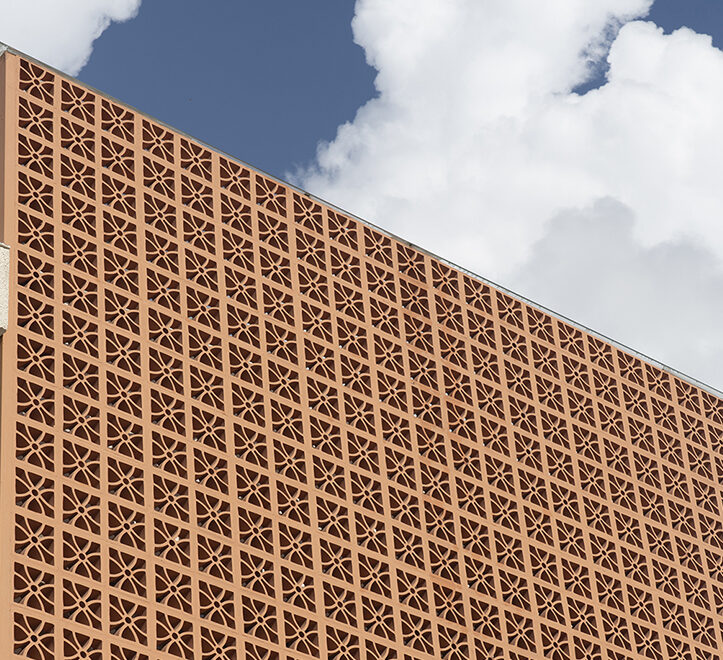 DSC09086-lowres - home banner B - 05